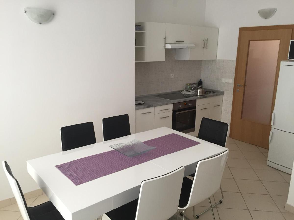 רוגוזניצה Apartment Noel מראה חיצוני תמונה